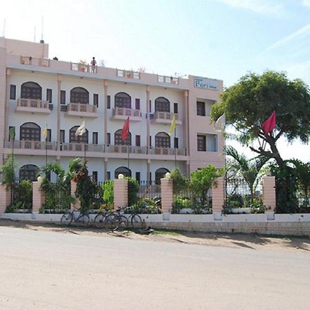 Hotel Fort View Tikamgarh Εξωτερικό φωτογραφία
